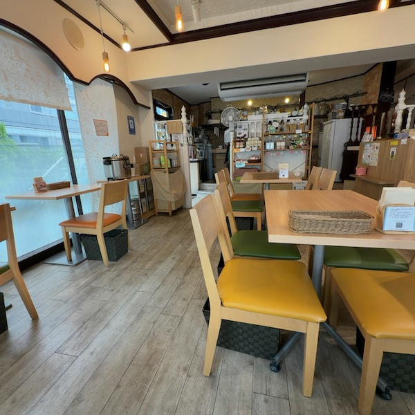 ナーリッシュの店内